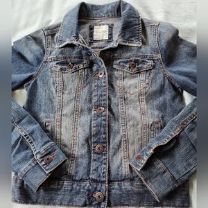Ladies MUDD Jean Jacket. Size Small. Smoke Free Home